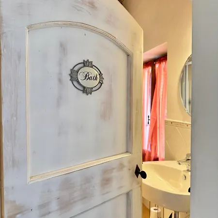 Donna Lucrezia Apartament *